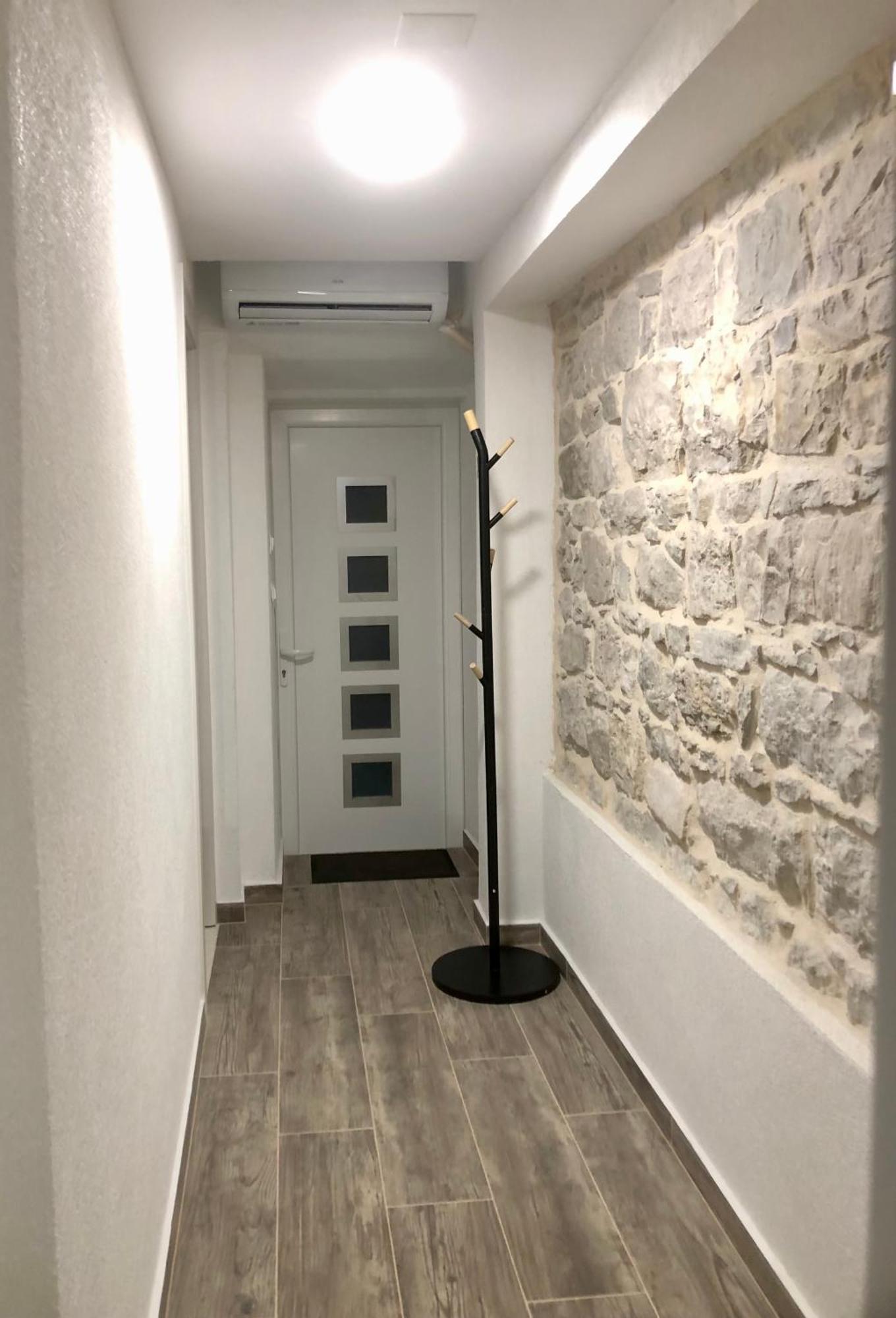 Apartman Blue Moon Split- Free Parking Eksteriør bilde